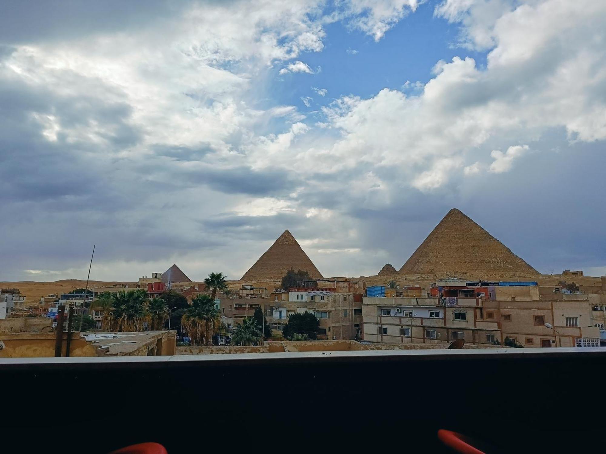 מלון Kafret el-Gabal Magic Golden Pyramids View מראה חיצוני תמונה